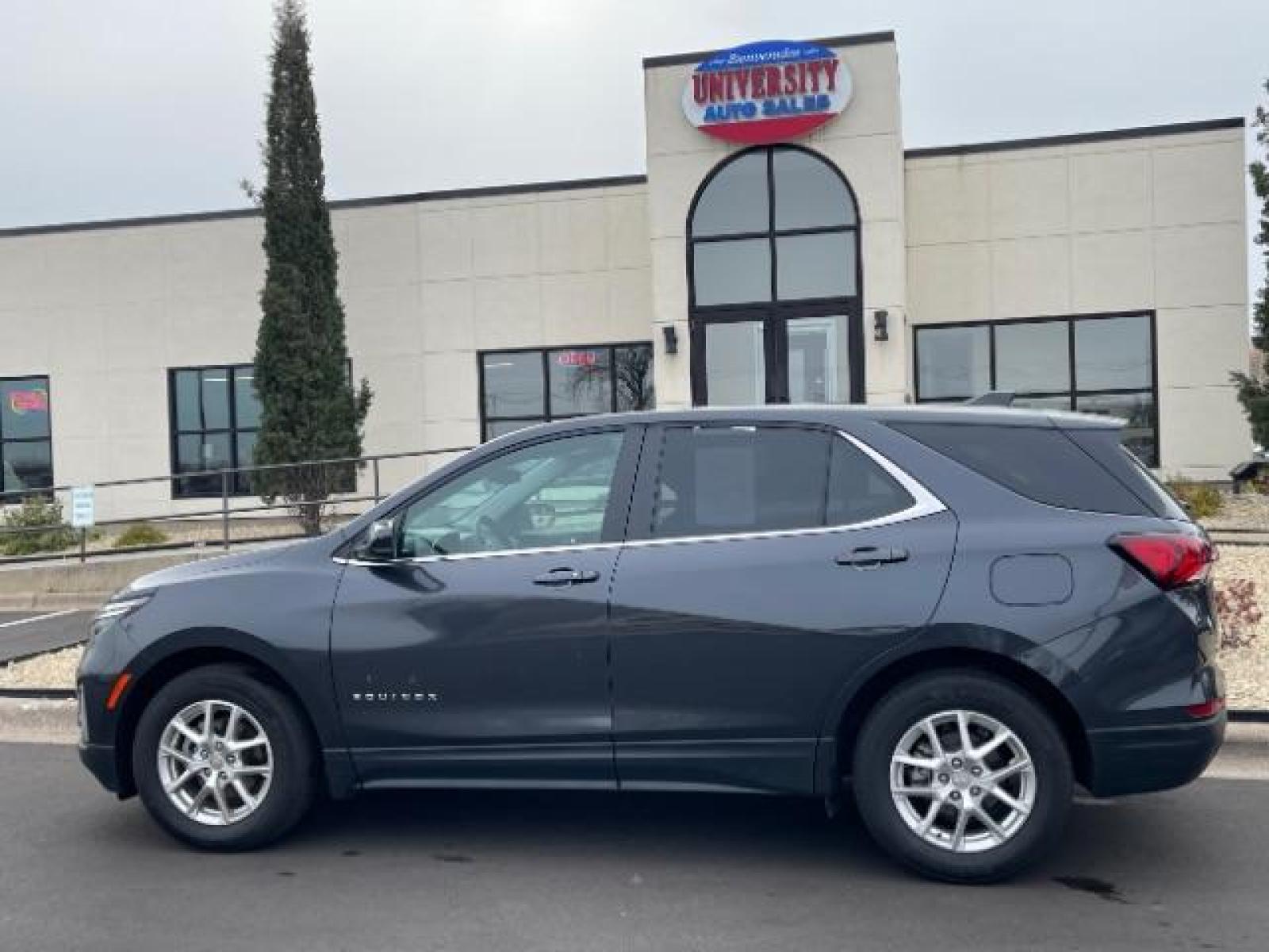 2022 Iron Gray Metallic Chevrolet Equinox LT 1.5 2WD (2GNAXKEV9N6) with an 1.5L L4 DIR DOHC 16V TURBO engine, 6-Speed Automatic transmission, located at 745 S Robert St, St. Paul, MN, 55107, (651) 222-2991, 44.923389, -93.081215 - Photo #2