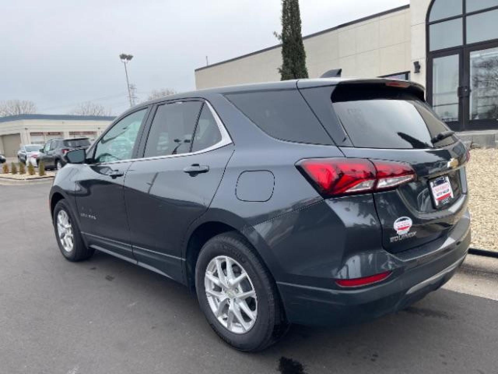 2022 Iron Gray Metallic Chevrolet Equinox LT 1.5 2WD (2GNAXKEV9N6) with an 1.5L L4 DIR DOHC 16V TURBO engine, 6-Speed Automatic transmission, located at 745 S Robert St, St. Paul, MN, 55107, (651) 222-2991, 44.923389, -93.081215 - Photo #3