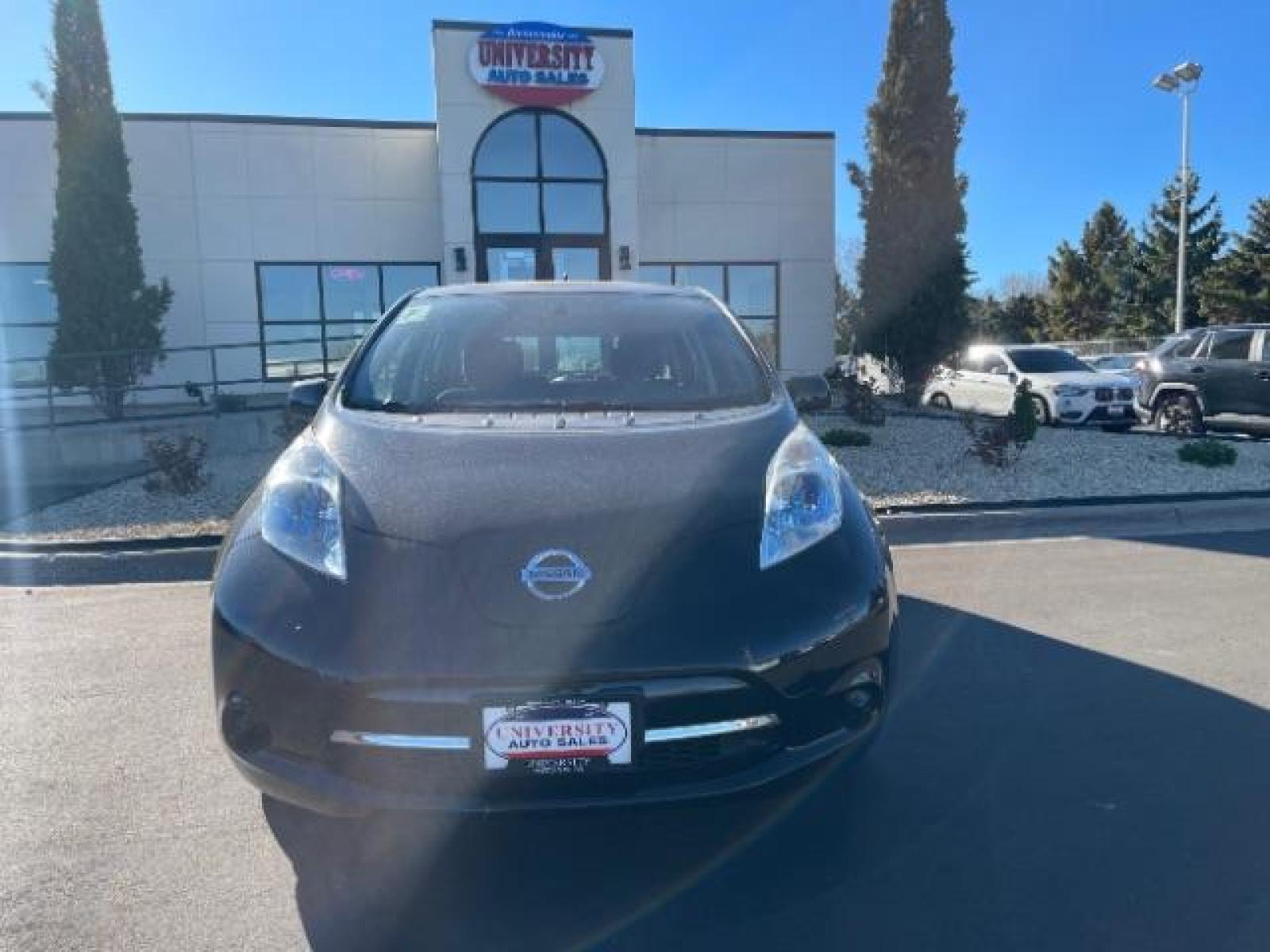 2013 Super Black Nissan LEAF S (1N4AZ0CP8DC) with an ELECTRIC engine, Continuously Variable Transmission transmission, located at 3301 W Hwy 13, Burnsville, MN, 55337, (952) 460-3200, 44.775333, -93.320808 - Photo #0
