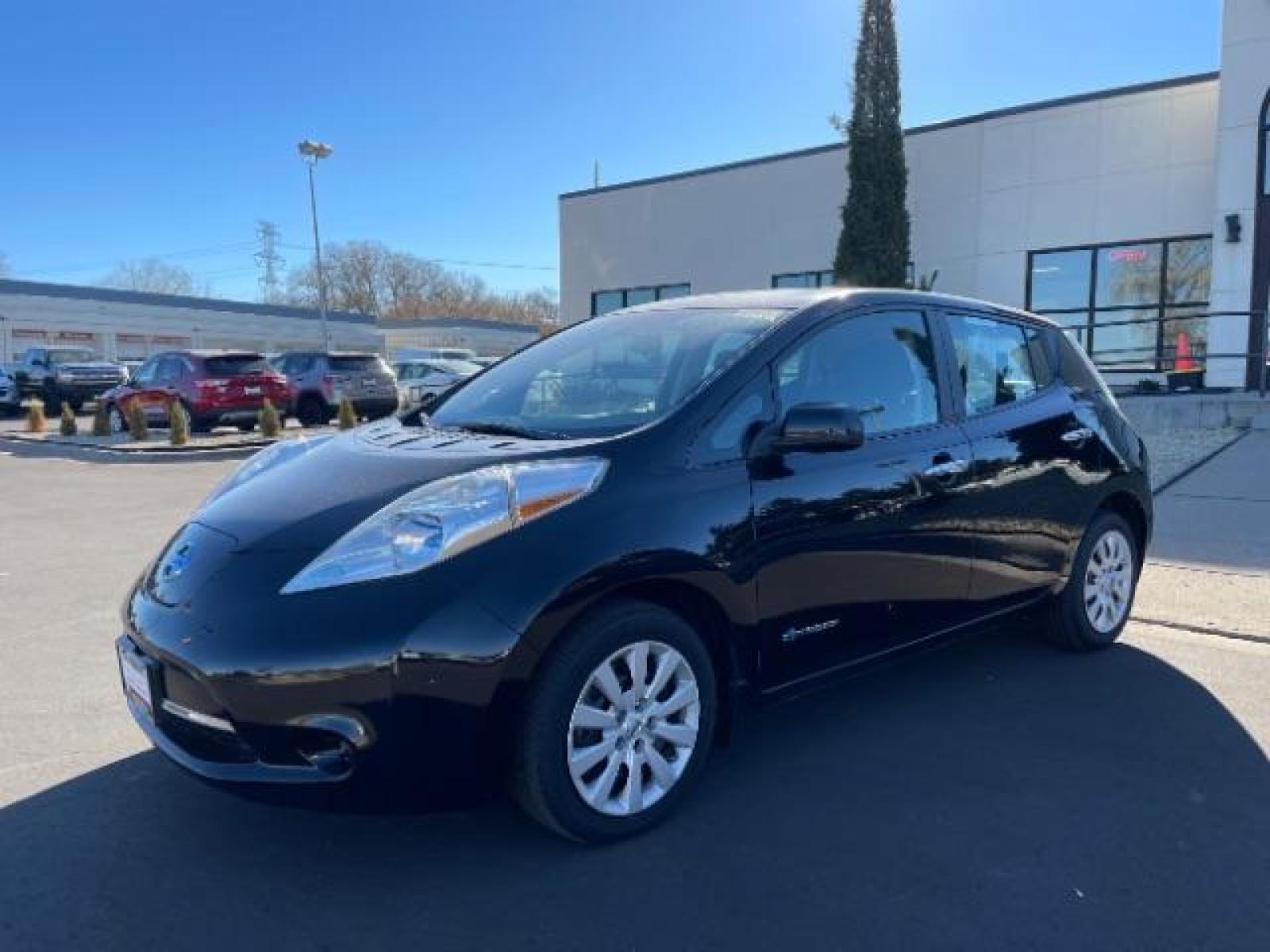 2013 Super Black Nissan LEAF S (1N4AZ0CP8DC) with an ELECTRIC engine, Continuously Variable Transmission transmission, located at 3301 W Hwy 13, Burnsville, MN, 55337, (952) 460-3200, 44.775333, -93.320808 - Photo #1
